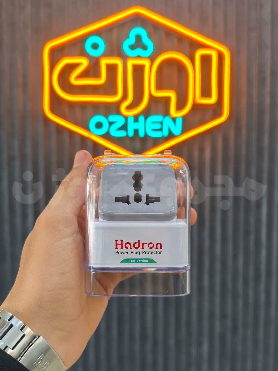 محافظ برق هوشمند تایمردار هادرون مدل P103 با گارانتی